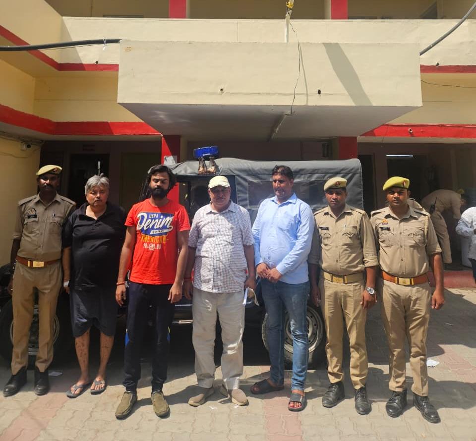 लखनऊ अग्निकांड: 15 लोगों की मौत मामले में चार आरोपी गिरफ्तार, पुलिस ने शुरू की विस्तृत जांच