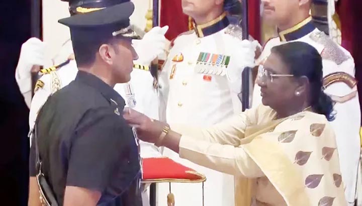 84 घंटे तक उग्रवादियों से लोहा लेने वाले मेजर अर्शदीप गिल को मिला कीर्ति चक्र सम्मान