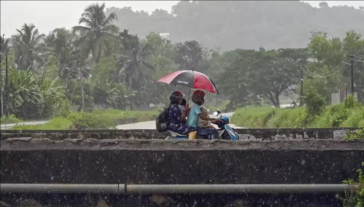 Monsoon Update: बिहार-झारखंड में जल्द होगी जोरदार बारिश, जानिए यूपी और दिल्ली में कब देगा दस्तक