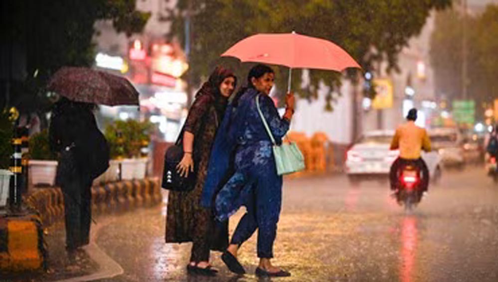 मध्यप्रदेश में बदलेगा मौसम! 34 जिलों में तेज बारिश-आंधी के आसार, 6 जिलों में ओले गिरने का अलर्ट