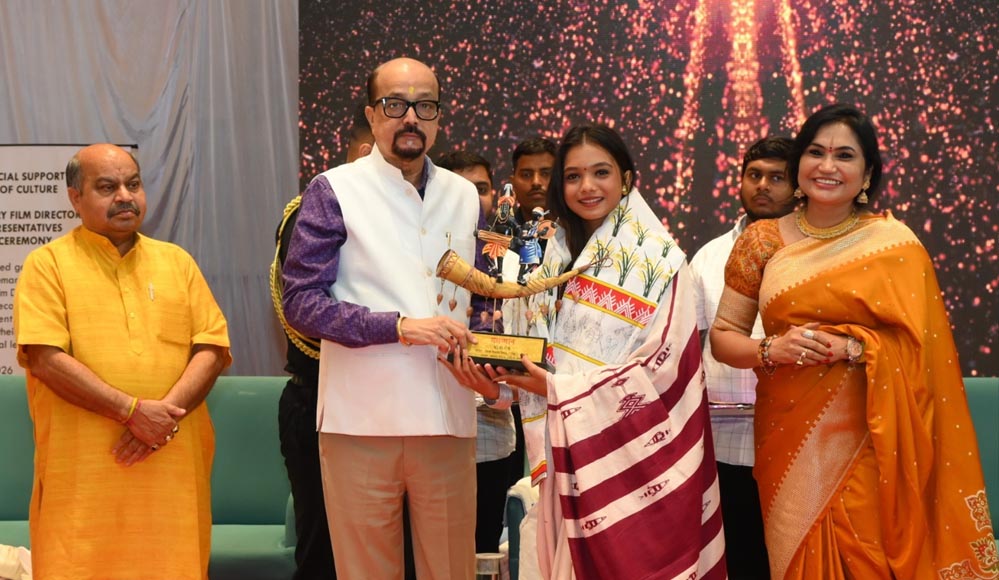 सिनेमा बदल सकता है समाज की सोच, राज्यपाल डेका ने फिल्मों की भूमिका को बताया महत्वपूर्ण