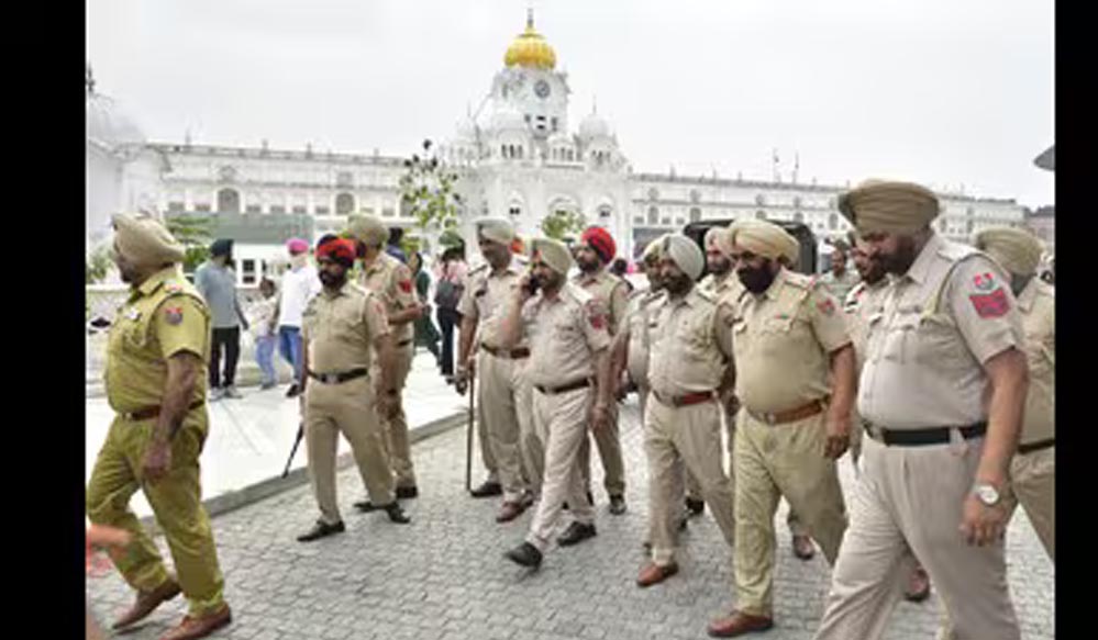 ग्रेनेड केस में पुलिस को सफलता, दो आरोपी दबोचे गए; पिस्टल और नशीला पदार्थ भी मिला