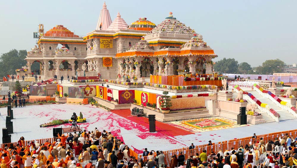 दान चोरी के आरोपों पर राम मंदिर ट्रस्ट का बड़ा कदम, मुख्यमंत्री योगी से निष्पक्ष जांच की गुहार