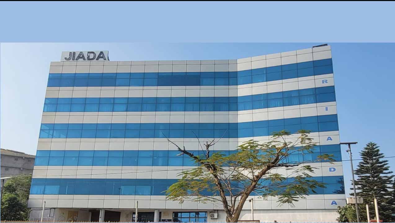 निवेश बढ़ाने की तैयारी में JIADA, 99 साल की लीज समेत कई सुझाव मिले