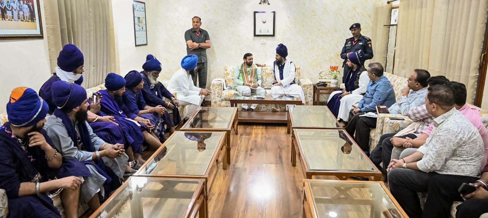 हरियाणा सीएम की मध्यस्थता से हल हुआ निहंग-प्रशासन विवाद, बनी सहमति