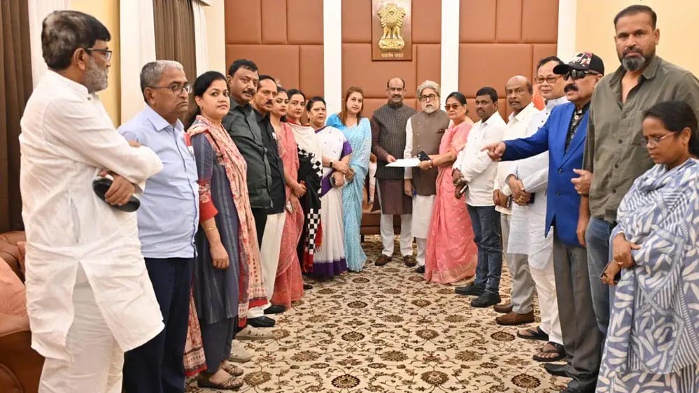 TMC बागियों का बड़ा खेल, संख्या बल में JDU-TDP को भी पीछे छोड़कर बढ़ाई ममता की मुश्किलें