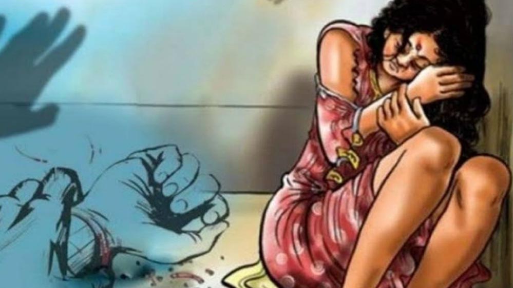कलमा पढ़ाने के बहाने साजिश? एयरफोर्स अफसर की पत्नी ने लगाए रेप और ब्लैकमेलिंग के आरोप