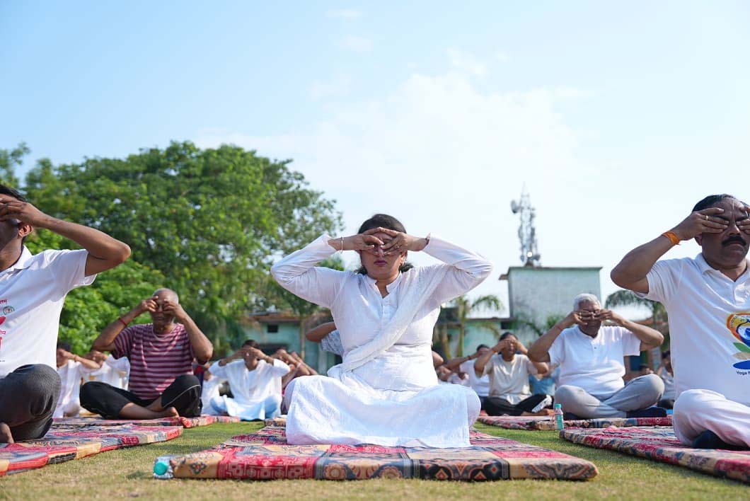 छत्तीसगढ़ में योग दिवस समारोह, योग को जीवन का हिस्सा बनाने का दिया आह्वान