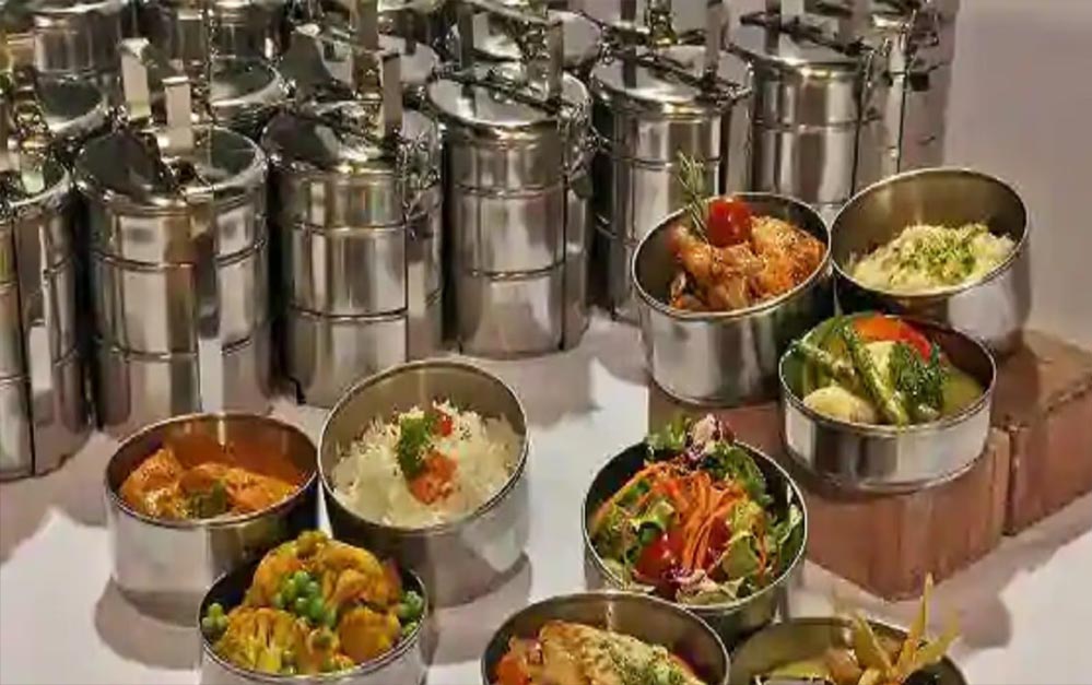 नौकरी के साथ कमाई के नए रास्ते! मैन्युफैक्चरिंग सेक्टर में सबसे ज्यादा रोजगार, PG-टिफिन बिजनेस भी च
