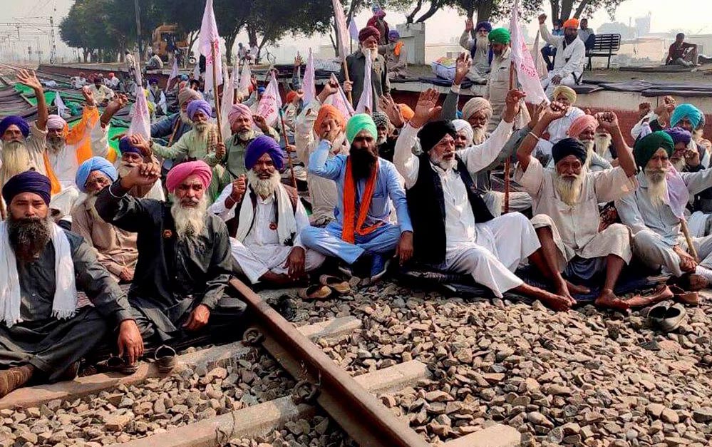 अमेरिका-भारत समझौते के खिलाफ किसानों का ऐलान, पंजाब में कल फूंके जाएंगे मोदी-ट्रंप के पुतले