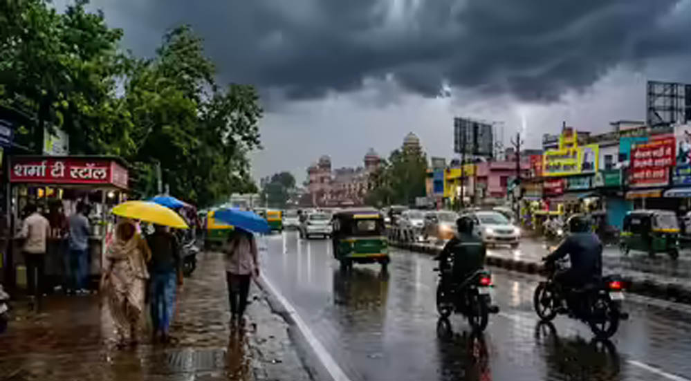 मध्य प्रदेश में बदला मौसम, 15 जिलों में बारिश-आंधी का अलर्ट; 48 जिलों में 52% कम बारिश