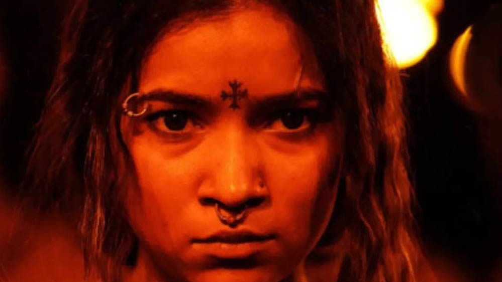 Mysaa: रश्मिका मंदाना की फिल्म से निधि सिंह का फर्स्ट लुक आया सामने, कैरेक्टर पोस्टर वायरल