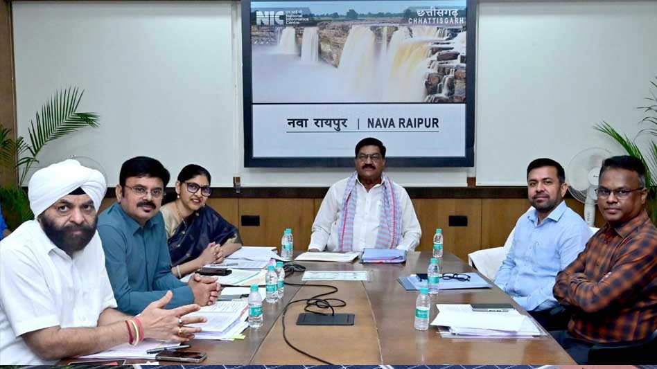 खाद्य मंत्री दयालदास बघेल की अध्यक्षता में मंत्री मण्डलीय उप समिति की बैठक सम्पन्न