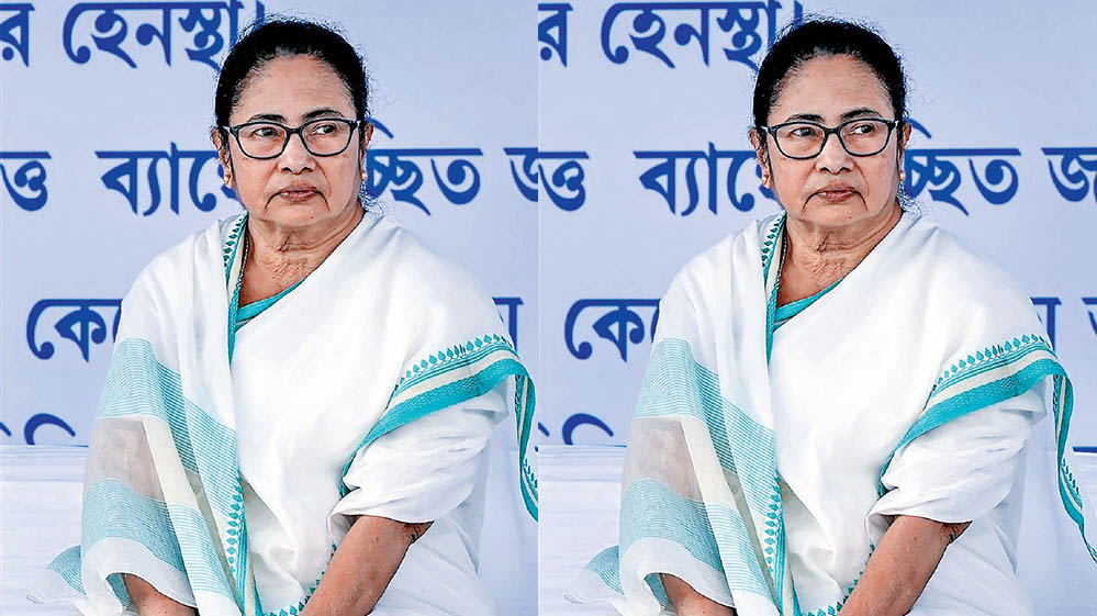 TMC अकाउंट फ्रीज मामला: हाईकोर्ट ने अर्जेंट सुनवाई से किया इनकार, ममता बनर्जी की बढ़ी मुश्किलें