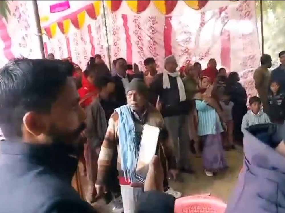 ऋषभदेव में धर्म सभा पर छापा, धर्म परिवर्तन के आरोप में बड़ी कार्रवाई
