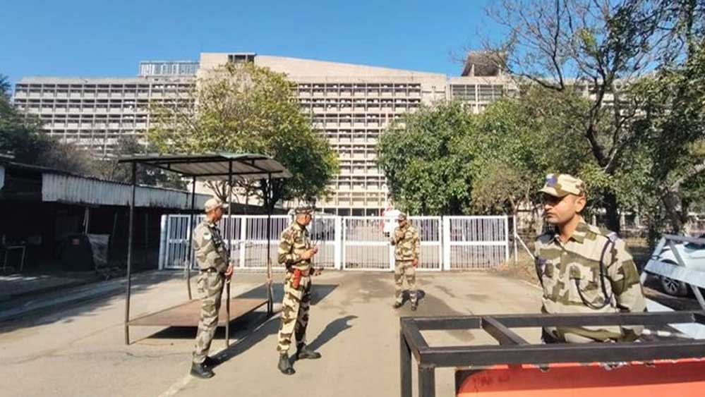 चंडीगढ़ में हड़कंप: पंजाब सचिवालय को बम धमाके की धमकी, जांच में जुटीं एजेंसियां