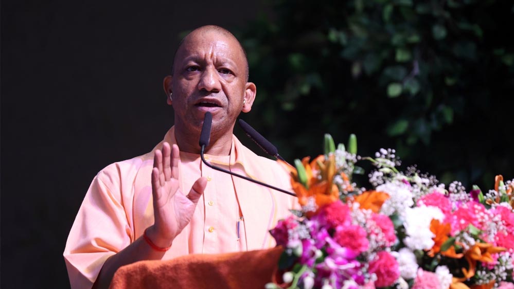 मुख्यमंत्री योगी आदित्यनाथ ने कुकरैल में ‘एक पेड़ मां के नाम’ महाभियान का किया शुभारंभ, महर्षि चरक 