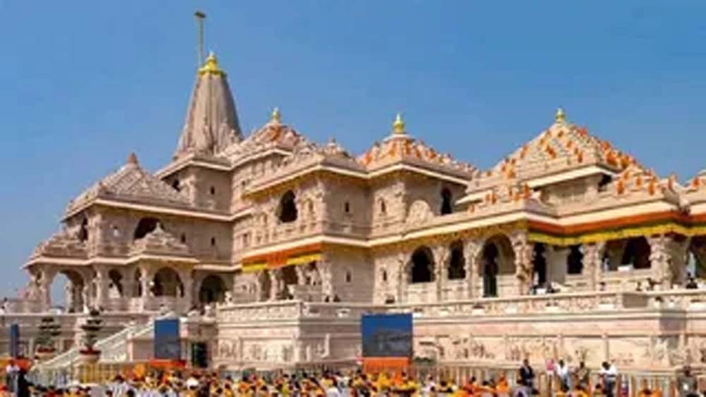 रामलला को चढ़ाया गया रत्नजड़ित हार बना रहस्य, पुजारियों के बयान से बढ़ी पेचीदगी