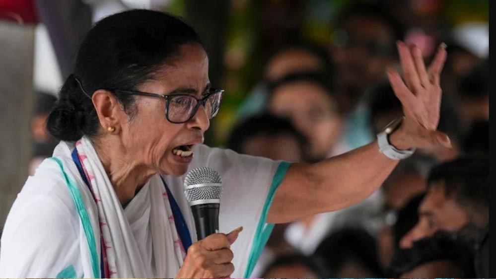 ममता बनर्जी को बड़ा झटका? 20 बागी सांसदों का ओम बिरला को पत्र, NDA में एंट्री की चर्चाएं तेज