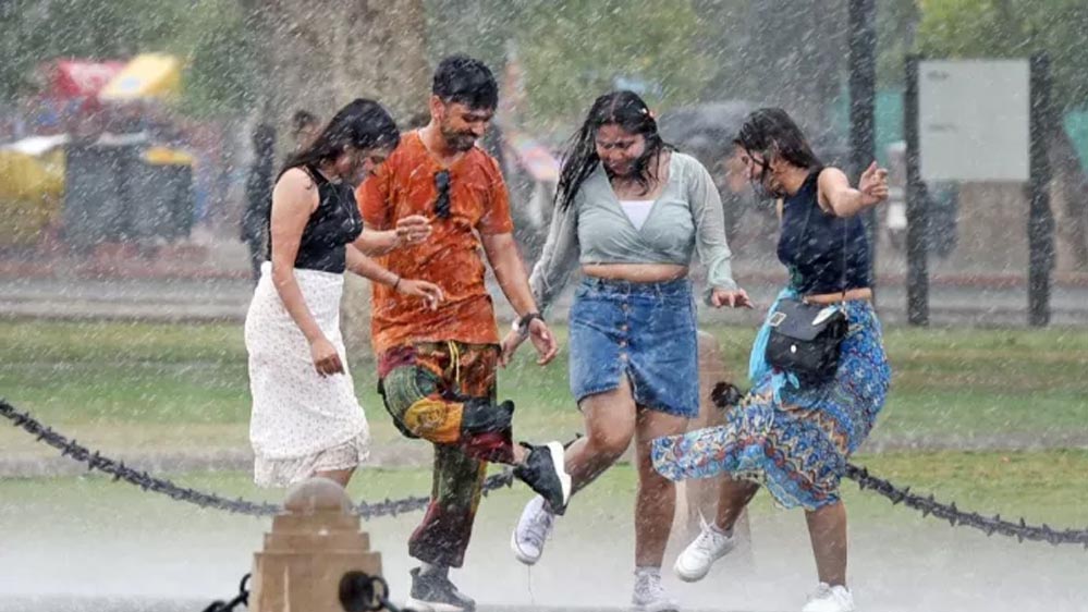 मध्यप्रदेश में बदला मौसम का मिजाज, मानसून आने से पहले रिकॉर्ड बारिश; आधे प्रदेश में आज तेज आंधी की 