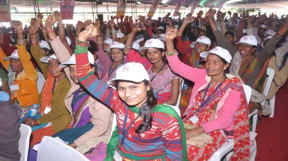 22 लाख महिलाओं का शौर्य! ‘शौर्या दल’ को 2030-31 तक जारी रखने पर MP कैबिनेट की मुहर