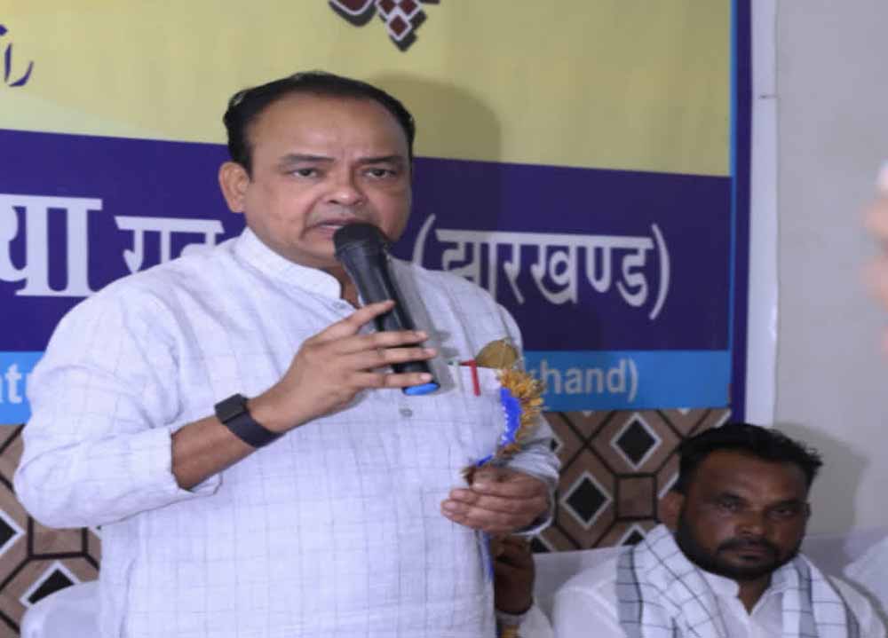 रिम्स का औचक निरीक्षण, वित्त मंत्री और स्वास्थ्य सचिव ने व्यवस्था सुधारने के दिए निर्देश