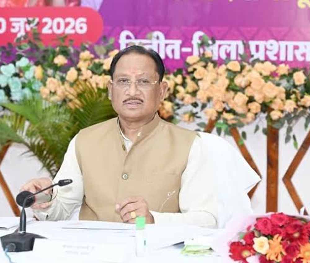 सुशासन तिहार में मिली चेतावनी पड़ी भारी, एमसीबी DEO मिरे की हुई छुट्टी