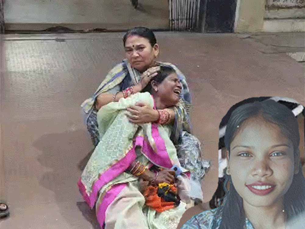 इलाज के दौरान युवती की मौत से मचा हड़कंप, दुर्ग सिविल सर्जन सहित 9 स्वास्थ्यकर्मियों पर कार्रवाई