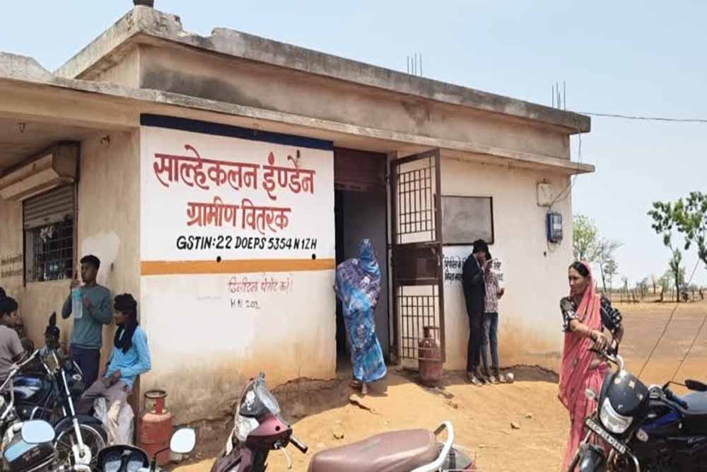उज्ज्वला गैस वितरण में अनियमितता का खुलासा, खैरागढ़ की गैस एजेंसी पर FIR
