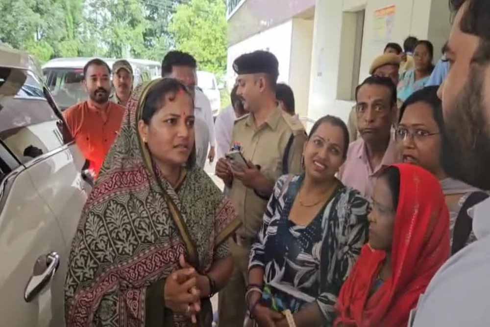 महतारी वंदन योजना की महिलाओं के लिए बड़ी खुशखबरी, जल्द खुलेगा आवेदन पोर्टल: मंत्री राजवाड़े