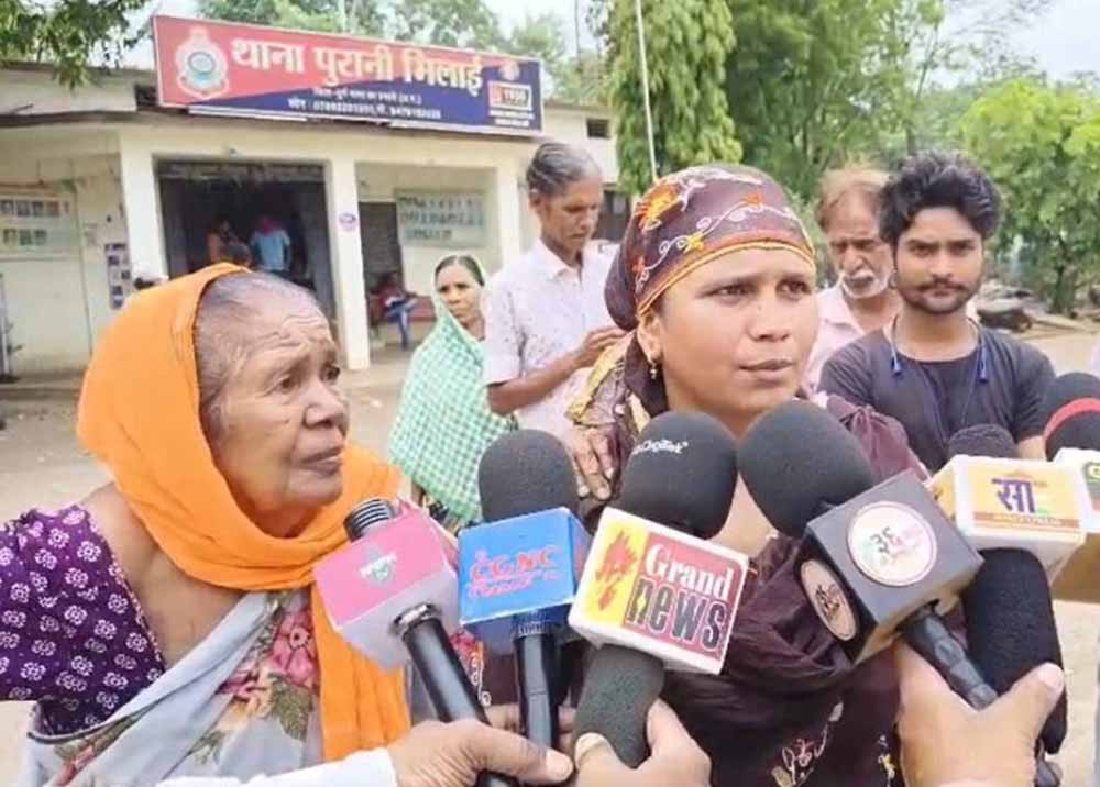 दुर्ग पुलिस में बड़ा एक्शन, NDPS मामले में रिश्वत मांगने पर दो सब-इंस्पेक्टर सस्पेंड