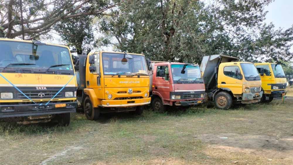 खनिज विभाग की ताबड़तोड़ कार्रवाई, अवैध कोयला और रेत परिवहन में लगे 8 वाहन पकड़े गए