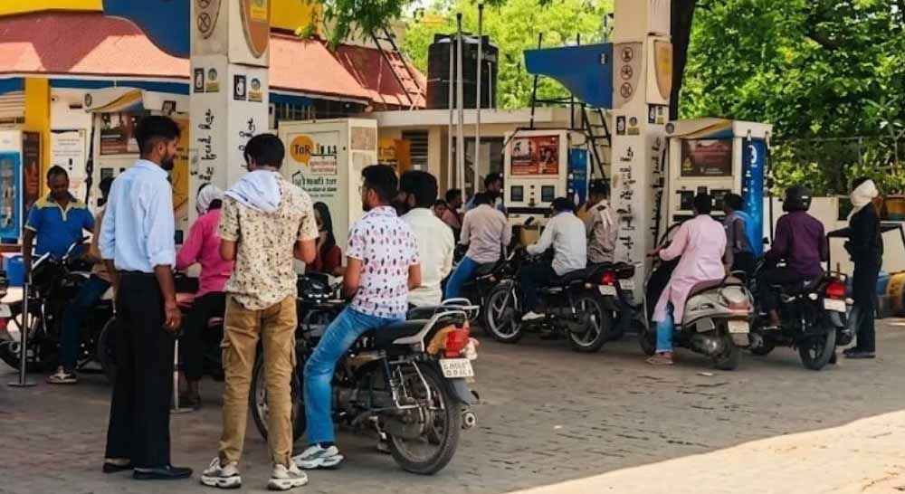 ईंधन की अवैध बिक्री पर सख्ती, डब्बों में पेट्रोल-डीजल बेचने पर होगी कार्रवाई