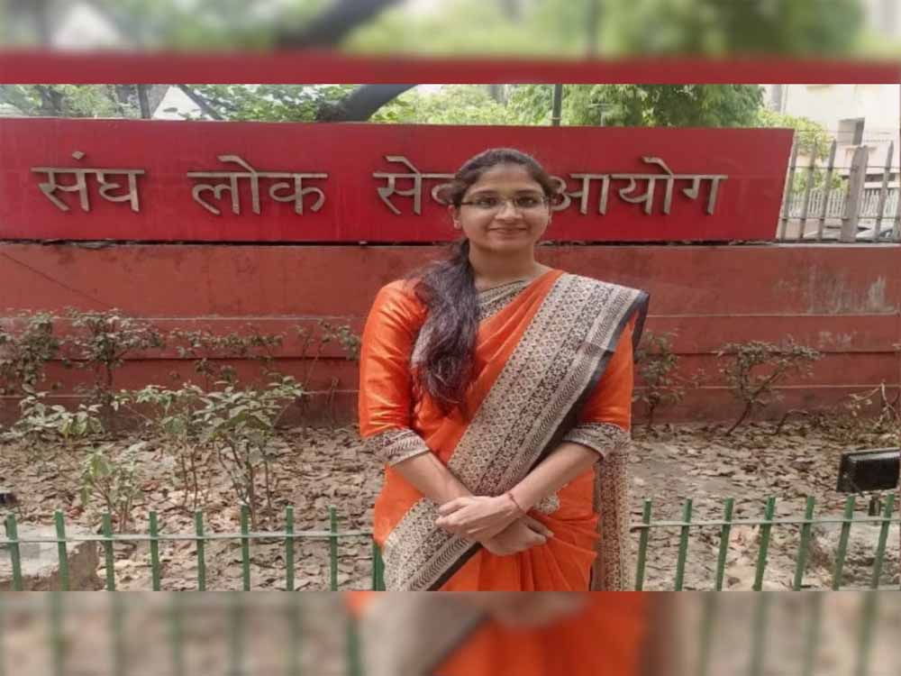 बड़ा प्रशासनिक बदलाव: IAS श्रद्धा शुक्ला का ट्रांसफर, MP कैडर में हुईं शामिल