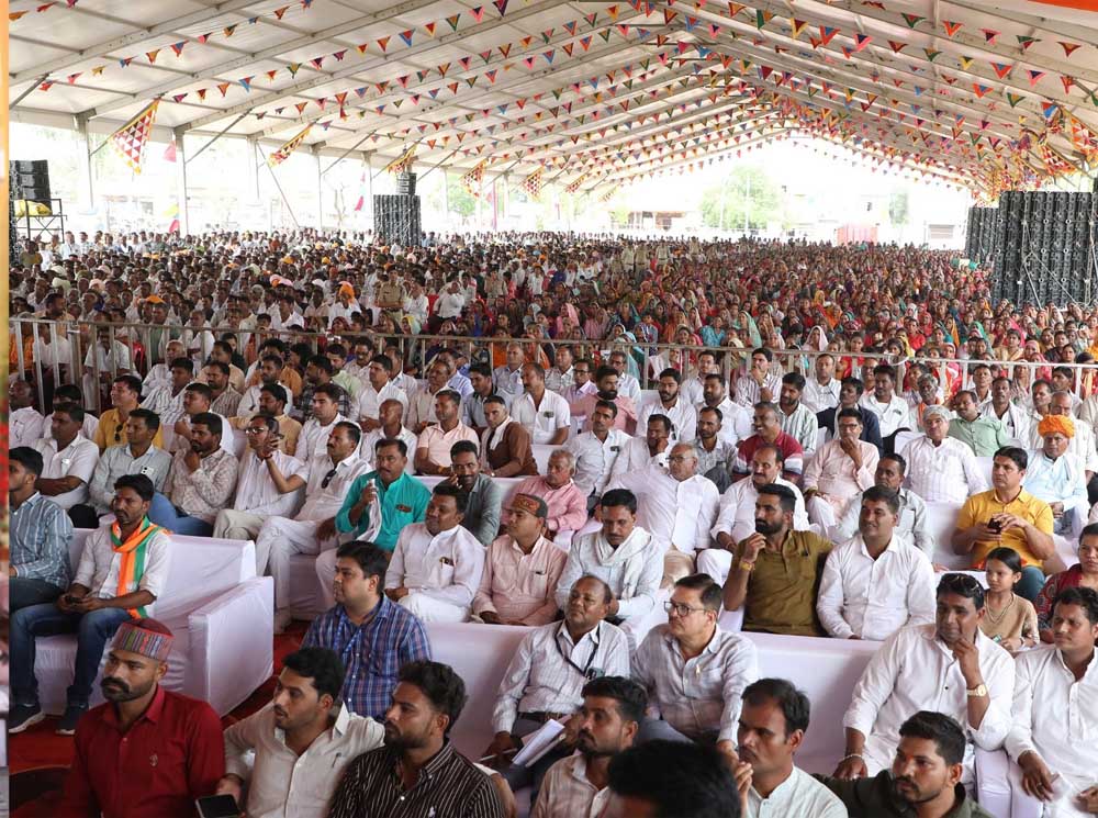 महिदपुर को मिला सामाकोटा बैराज और 13 उप स्वास्थ्य केंद्रों के नए भवन
