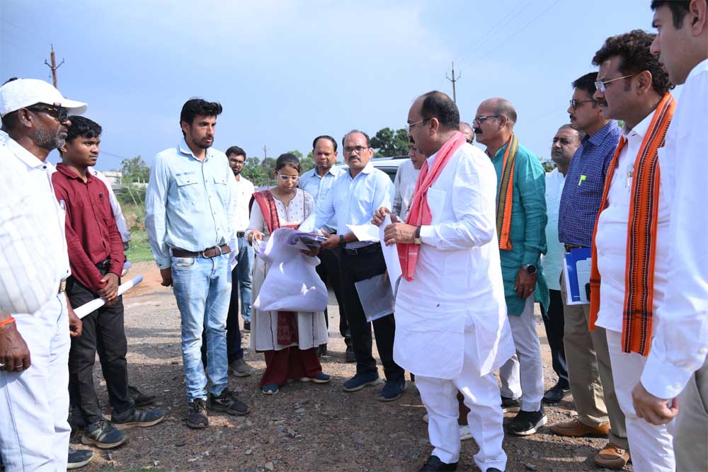 पांच महीनों से निरंतर मिल रहा नल जल, दुगनपाल में जल व्यवस्था का किया गया निरीक्षण
