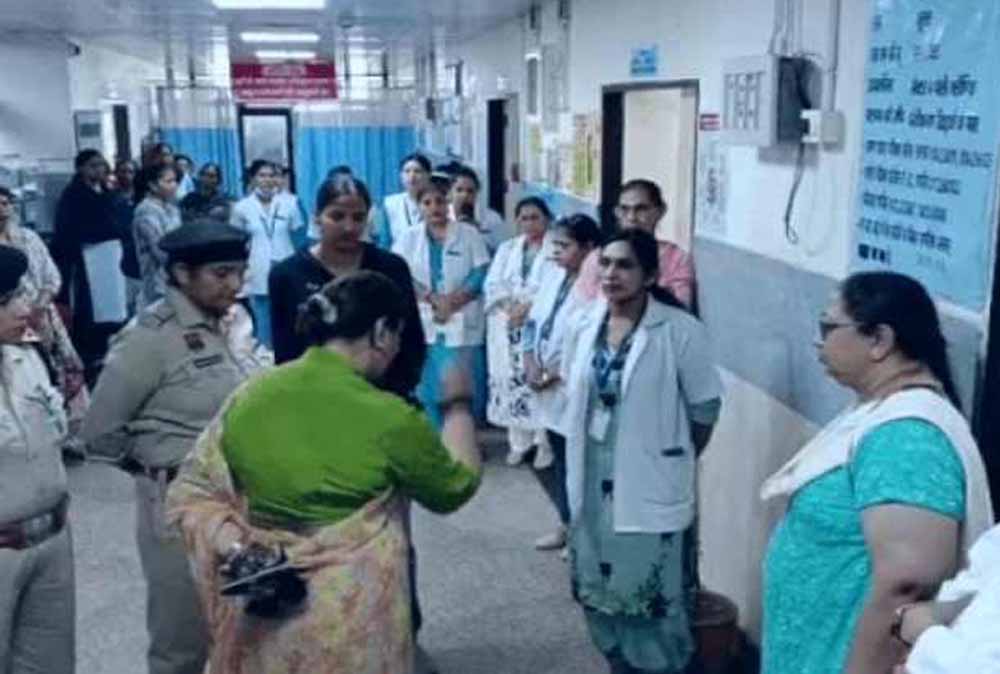 हरियाणा में बयान से मचा बवाल, रेणू भाटिया पद से हटाई गईं, विवाद की वजह बना बेटियों पर दिया गया बयान