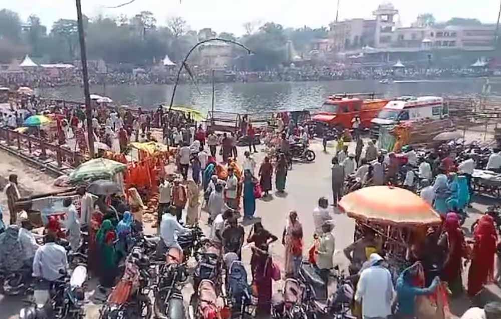 जींद के पिंडारा तीर्थ में श्रद्धालुओं की भारी भीड़, सोमवती अमावस्या पर किया पवित्र स्नान