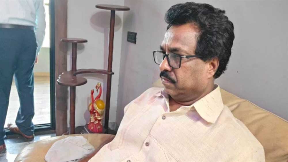 करोड़ों की संपत्ति का खुलासा, जमीन, मॉल और जिम के मालिक निकले सरकारी अधिकारी