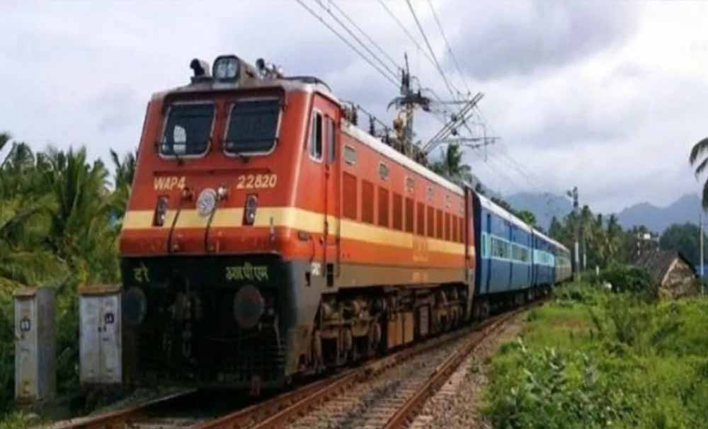 रेलवे में अनुकंपा नियुक्ति पर खुशखबरी, पात्र कर्मचारियों को मिलेगा पुरानी पेंशन का लाभ