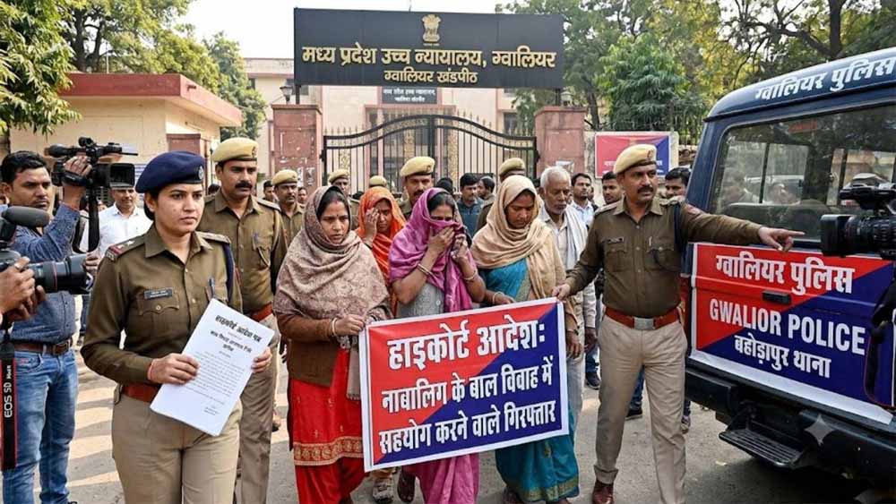 नोएडा में मिली 'लापता' बेटी, पिता के दावे की खुली पोल; सामने आया बाल विवाह का मामला
