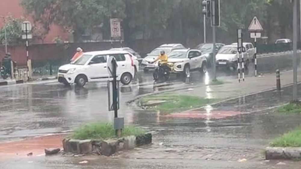 पंजाब में मानसून ने दी दस्तक, फिरोजपुर में तेज बारिश से गर्मी से मिली बड़ी राहत