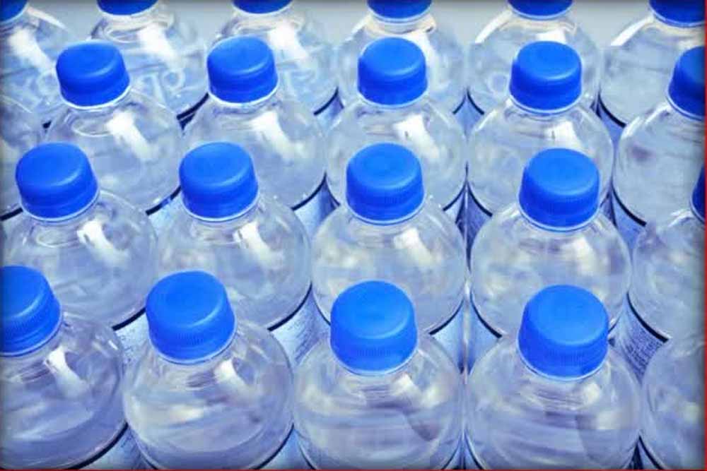 PGI चंडीगढ़ में पानी की बोतलों पर MRP से ज्यादा कीमत, अतिरिक्त वसूली का मामला सामने आया