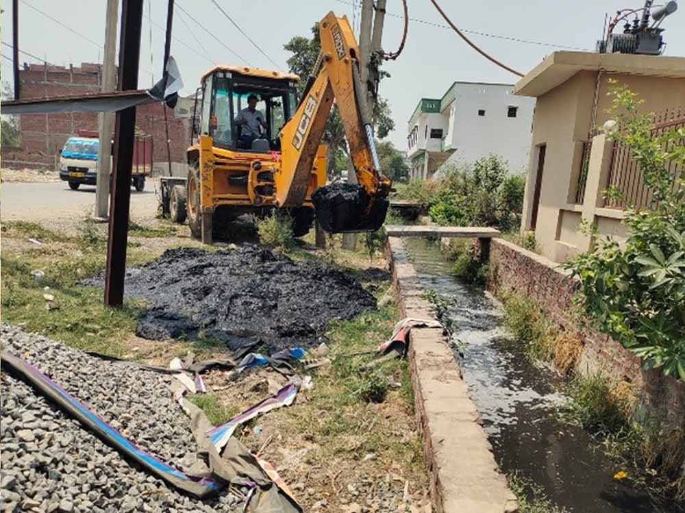 बारिश से पहले एक्शन मोड में सरकार, 1400 हॉटस्पॉट और 2200 किमी सीवर नेटवर्क होगा दुरुस्त