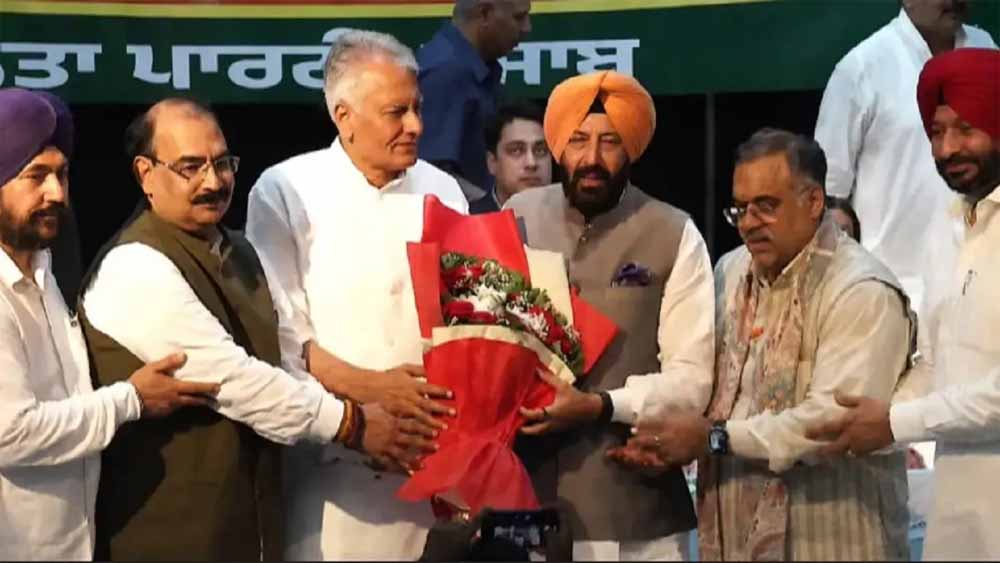 पंजाब राजनीति में बढ़ी हलचल, ढिल्लों के कार्यक्रम में जाखड़ का बड़ा बयान