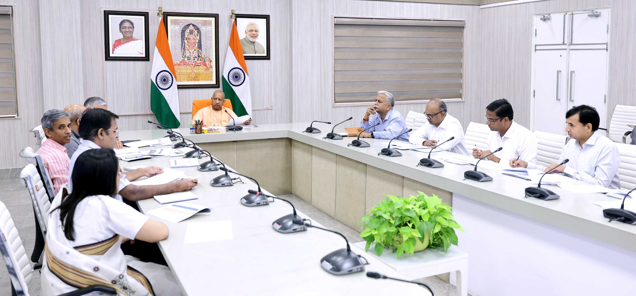 75 जिलों के 1183 केंद्रों पर शांतिपूर्ण ढंग से संपन्न हुई परीक्षा, पांच मामलों में गिरफ्तारी और एफआ