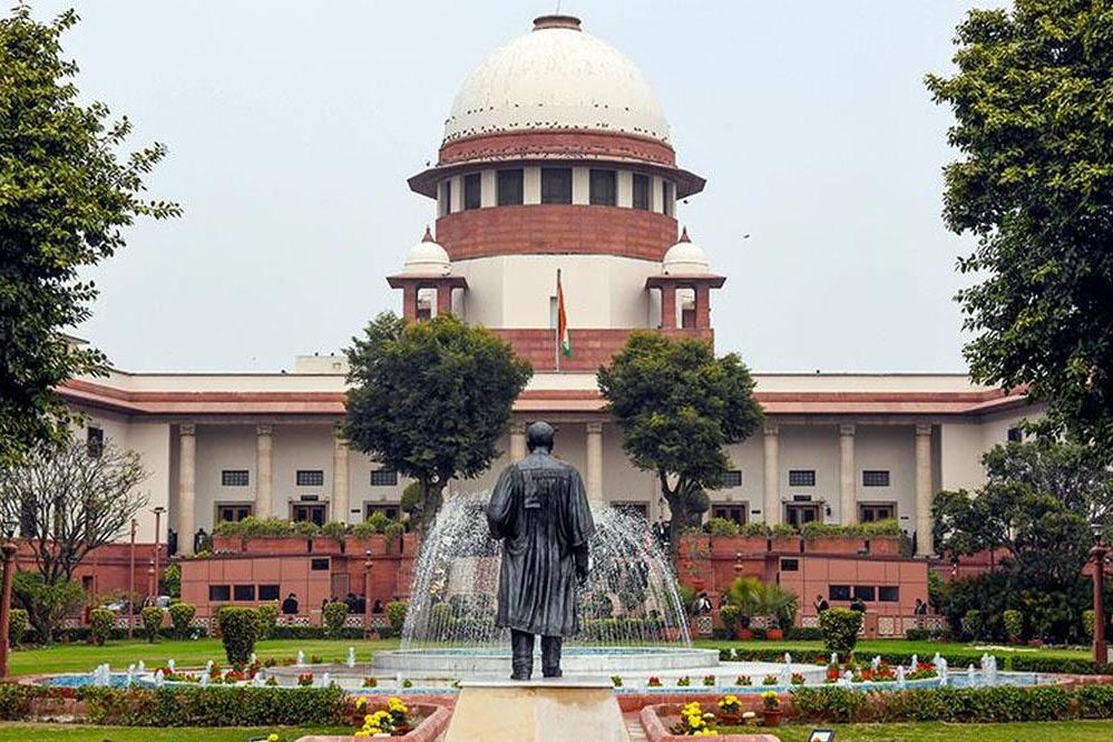 संपत्ति के बाद नौकरी में भी बेटियों के अधिकार मजबूत, जानिए Supreme Court का अहम फैसला