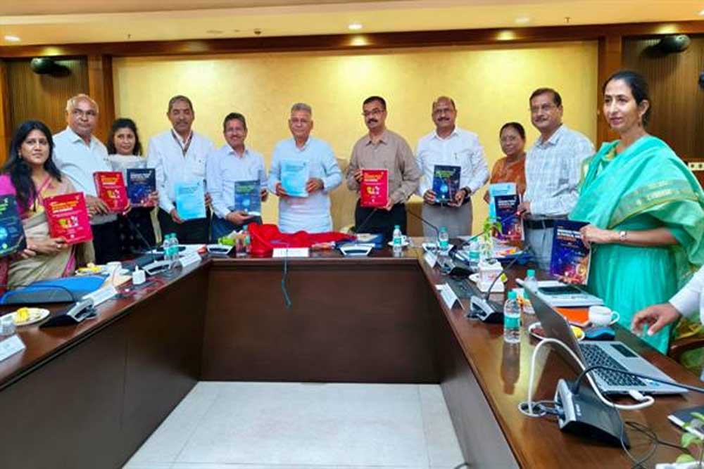 उच्च शिक्षा उत्कृष्टता संस्थान की सामान्य परिषद की बैठक हुई