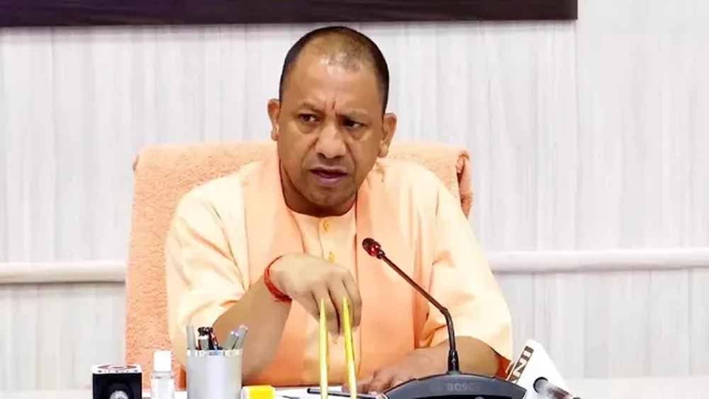 योगी सरकार की टेक होम राशन योजना से यूपी में कुपोषण में बड़ी गिरावट, डिजिटल निगरानी से पारदर्शिता ब