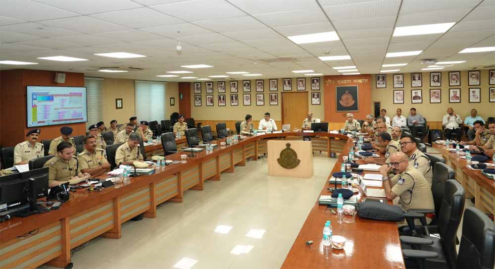 दो दिवसीय पुलिस महानिरीक्षक जोन/विसबल जोन की त्रैमासिक समीक्षा बैठक संपन्न